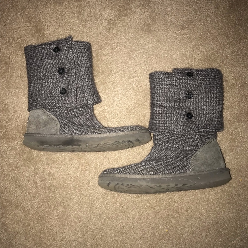 Grey Knit Uggs - image 1